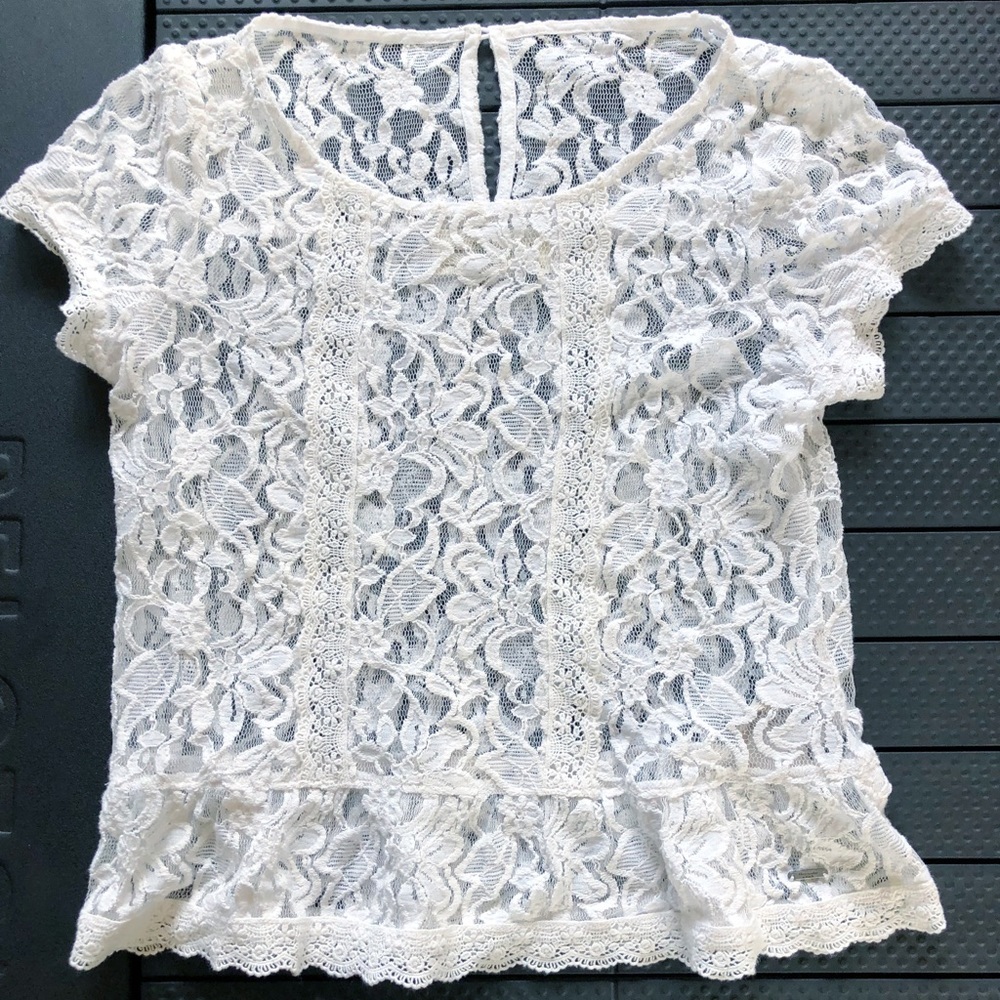 Abercrombie & Fitch White Lace Top Size S